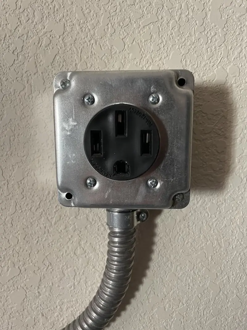 NEMA 14-50 outlet installed for Electrical Panel Upgrade in Nogales